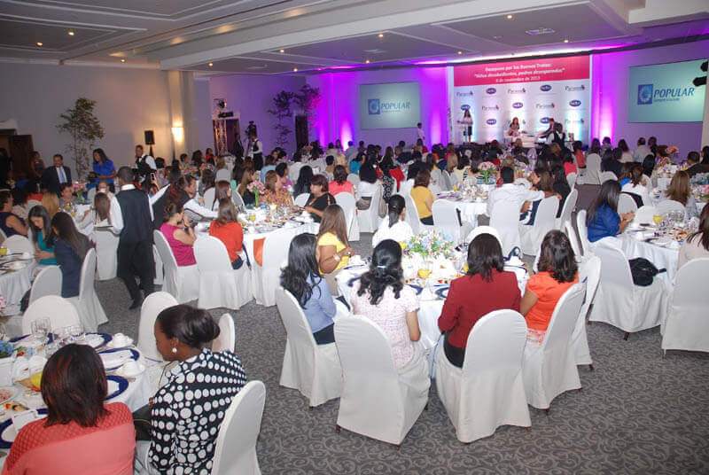 Desayuno Conferencia por los Buenos Tratos Niños desobedientes Padres desesperados 2013